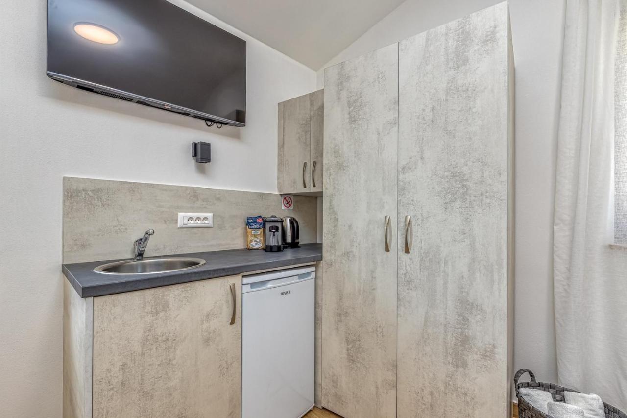 Rooms Nilda Musalez Exterior foto