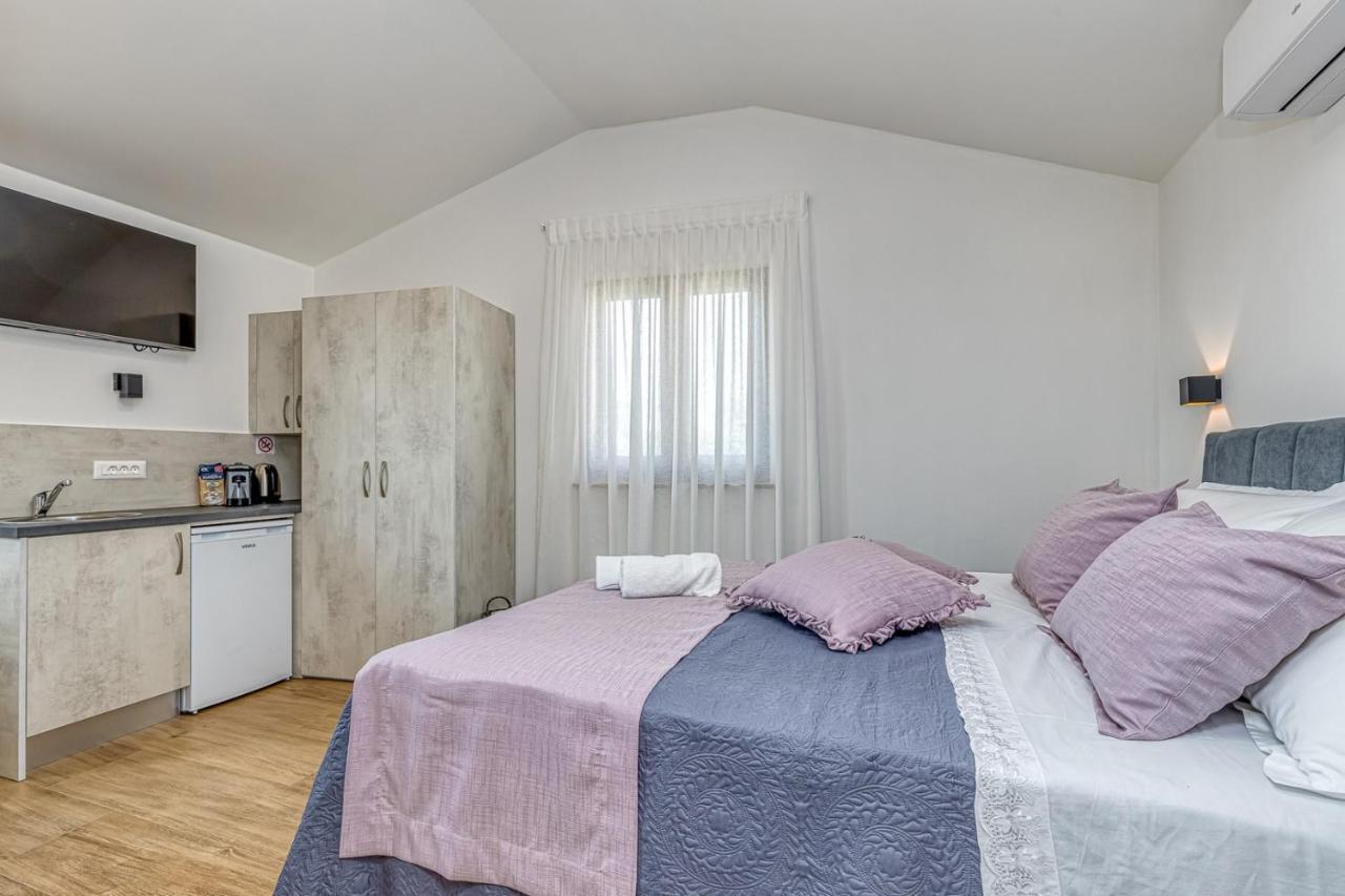 Rooms Nilda Musalez Exterior foto