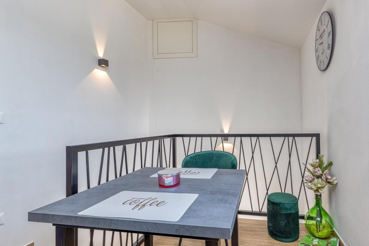 Rooms Nilda Musalez Exterior foto